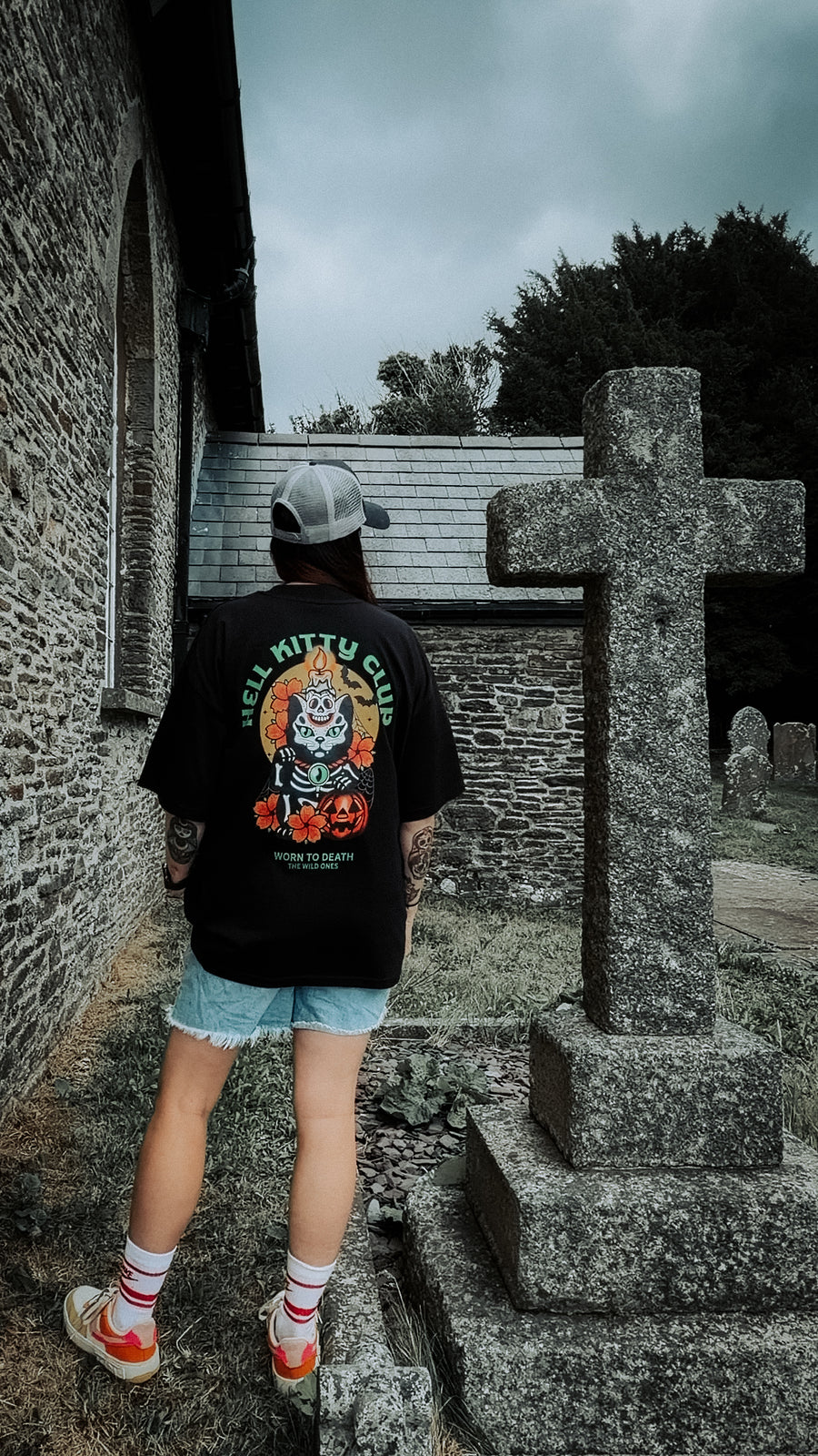 Hell Kitty Club Halloween Cat Organic Oversized T-Shirt – Black