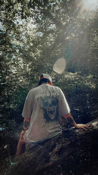 Butterfly Skull Organic Oversized T-Shirt – Grey