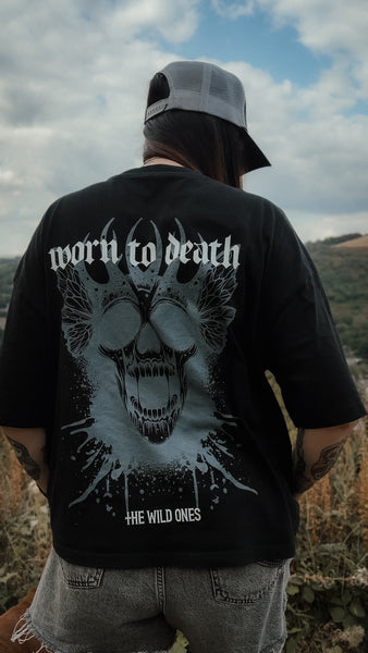 Butterfly Skull Relaxed T-Shirt – Black | Hypster Fit