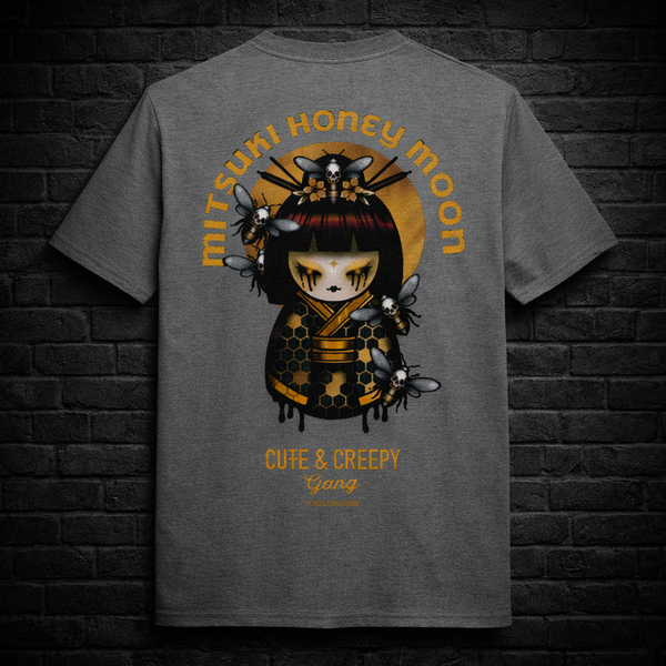Mitsuki Honey Moon T-Shirt | Dark Kawaii Creepy Doll Tee