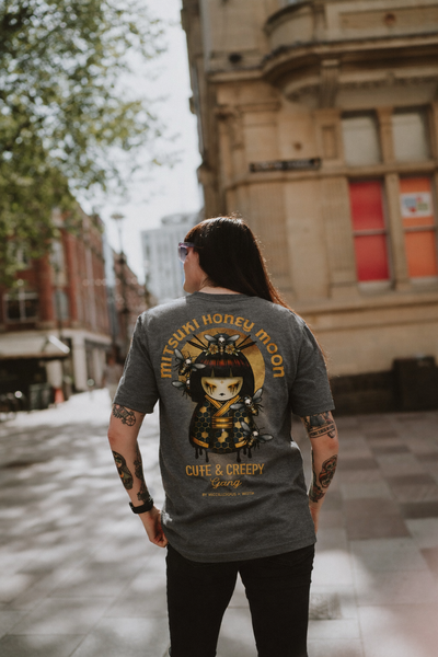 Mitsuki Honey Moon T-Shirt | Dark Kawaii Creepy Doll Tee