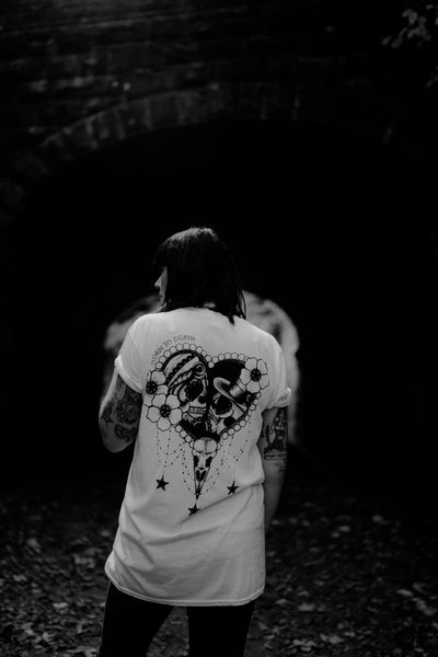 Worn to Death Skeleton Bride & Groom T-shirt