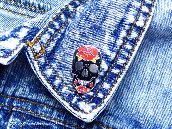 Skulls & Roses Silver Enamel Pin